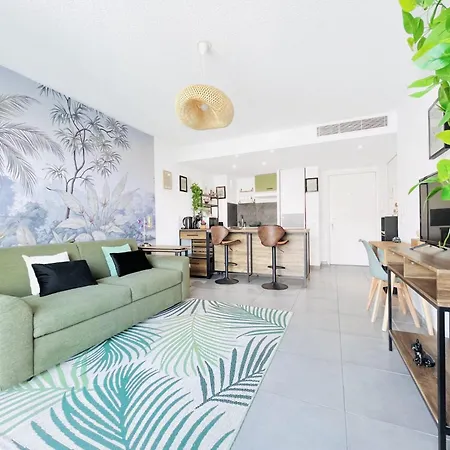 Le Tropic - Terrasse Centre * Cannes